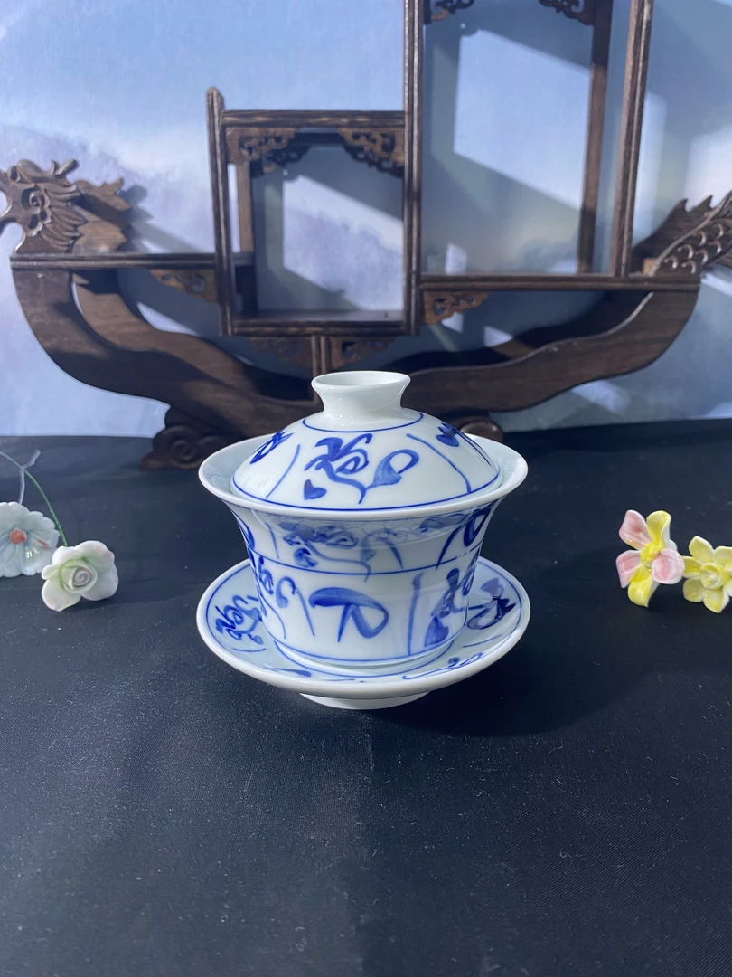 景德镇陶瓷青花手绘景德古窑高白泥三才马蹄刀字纹盖碗手工