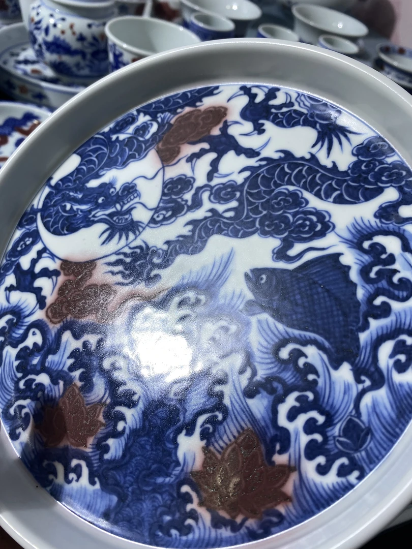 景德镇纯手工青花釉里红如意穿花鱼化龙直径18壶承