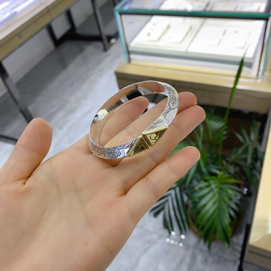 哈里银楼 足银手镯 350手工镯