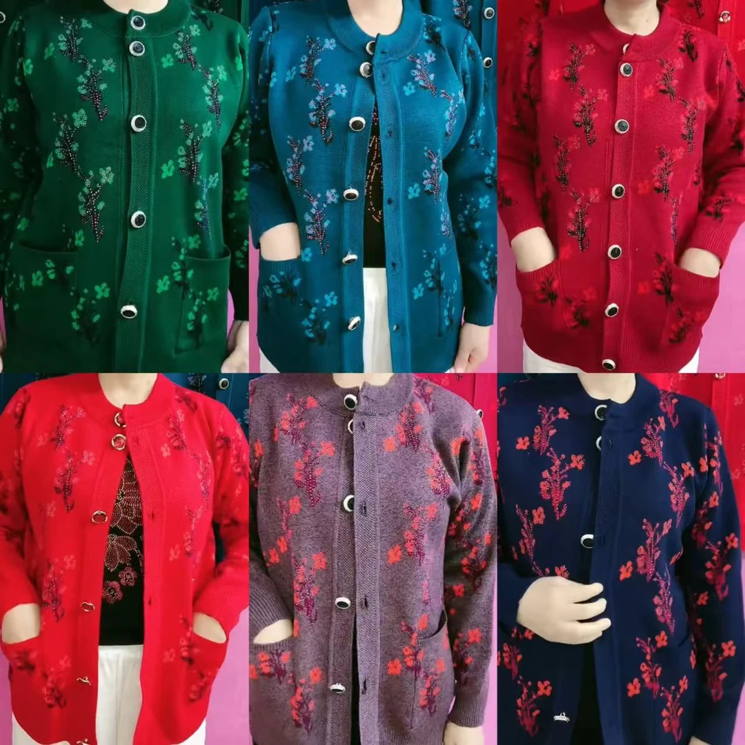 秋冬新款梅花纽扣版妈妈针织开衫
