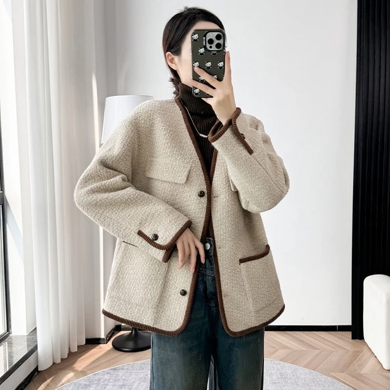 小香风毛呢外套高级宽松显瘦2024新款冬季加棉气质小个子百搭上衣