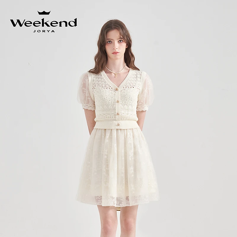 卓雅周末年夏季新款气质花边领蕾丝拼接针织连衣裙女EJWEBF54