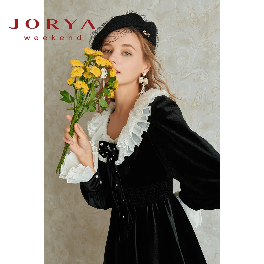 JORYA weekend复古蕾丝荷叶边U领收腰丝绒法式优雅连衣裙EJWCDU82