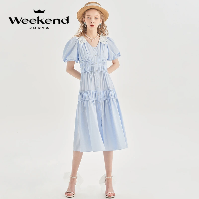 卓雅周末夏季新款绣花单排扣茶歇蛋糕方领连衣裙EJWDBR09