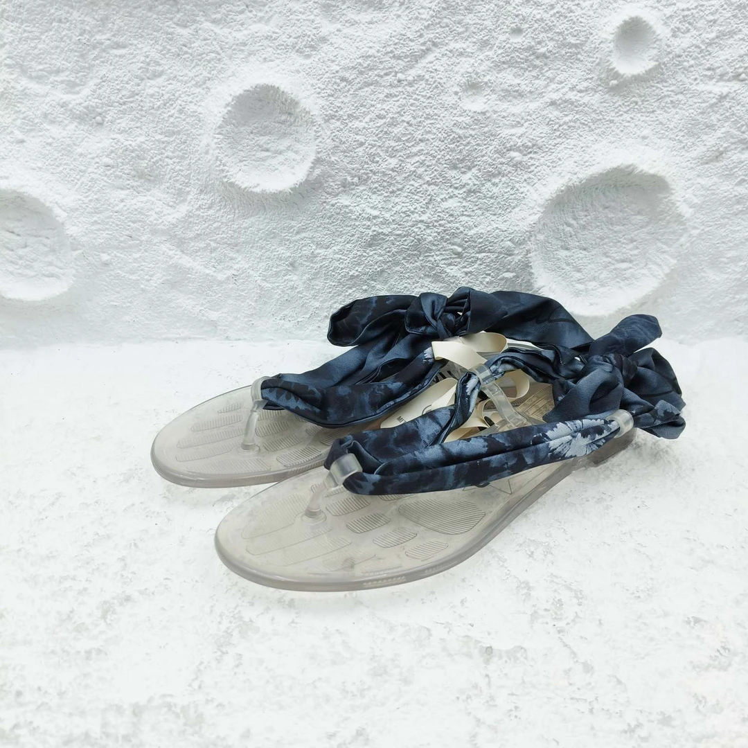 未使用 DIOR/迪奥 丝巾透明底凉鞋/女款/37码（有尘袋）