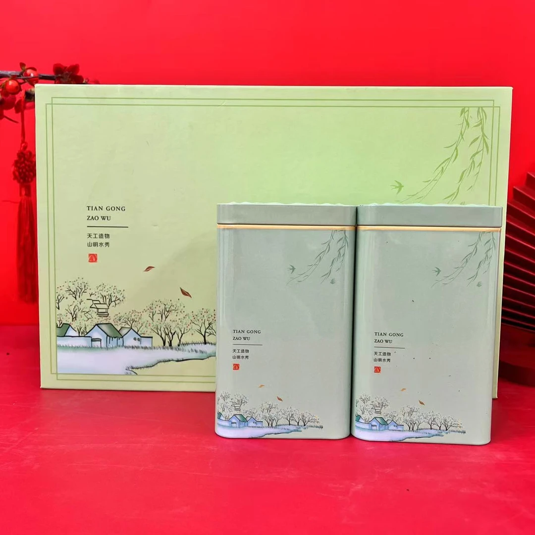 山明水秀新茶龙井茶绿茶