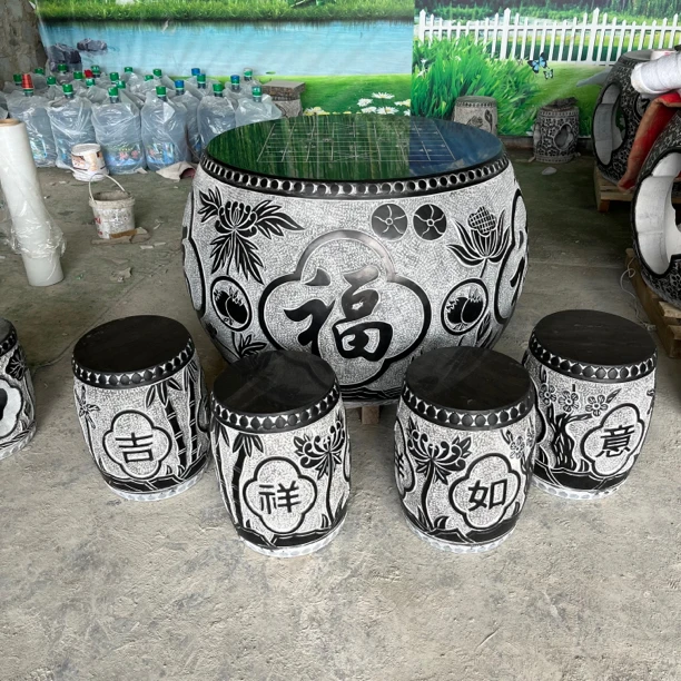 石桌石凳庭院摆件青石材质鼓形石桌