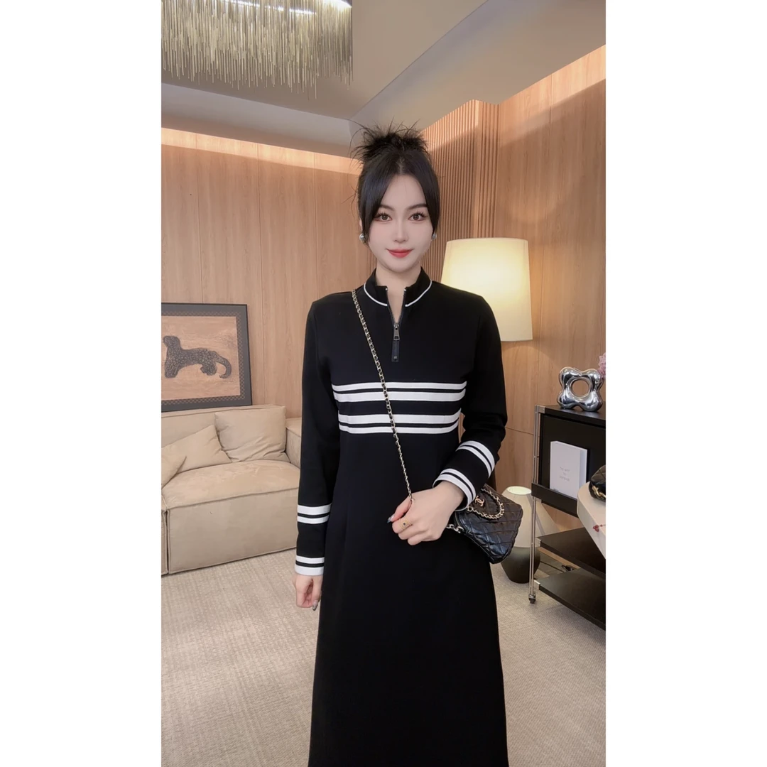 6871 鱼鱼严选秋冬欧货简约大气气质款收腰显瘦款大码胖MM 连衣裙