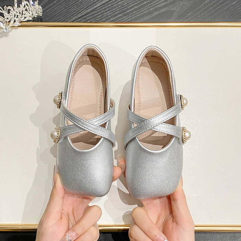 女童公主鞋2025春秋儿童小皮鞋洋气小女孩6-12岁百搭软底公主鞋