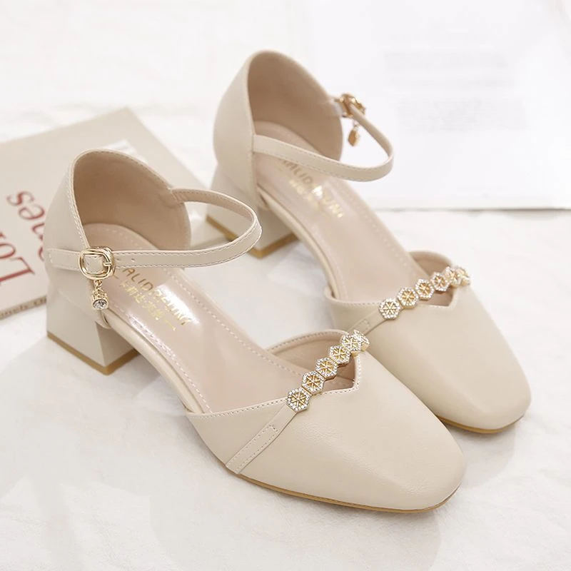 软皮凉鞋女2025年新款中跟粗跟一字扣百搭仙女风高跟鞋包头单鞋z