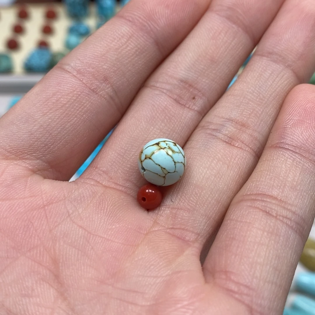 南红玛瑙配饰未镶嵌