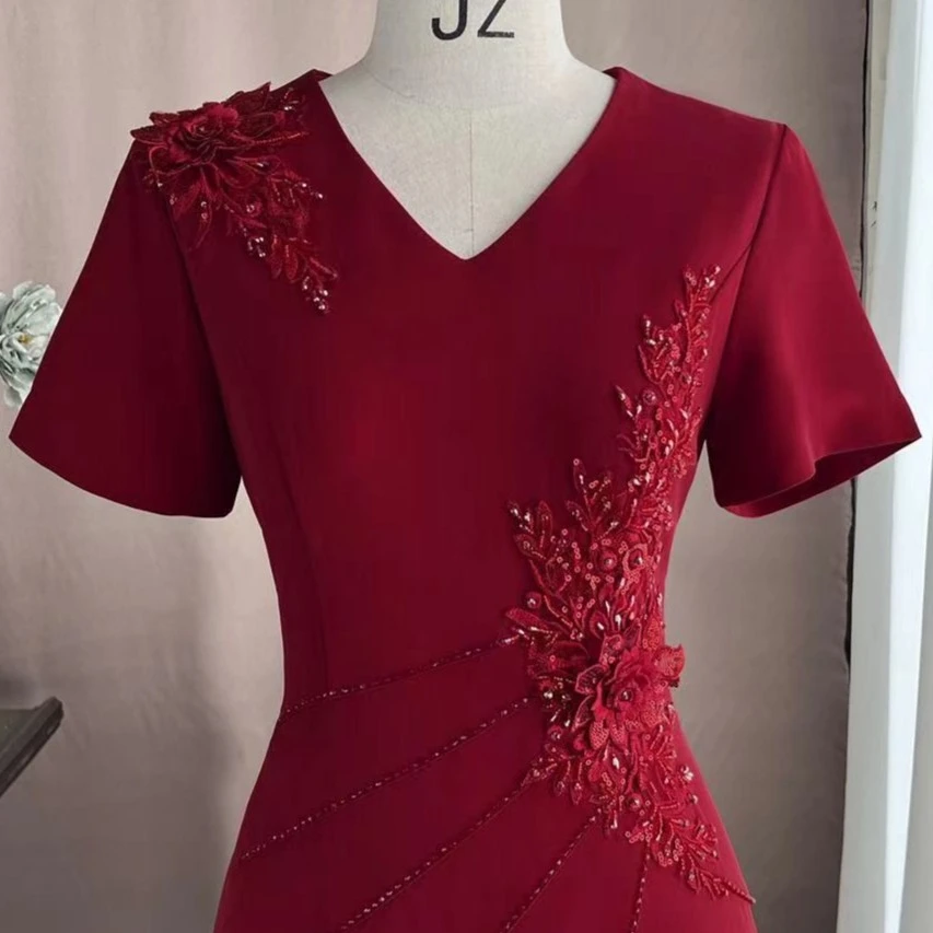 夏季婚宴中式气质高贵礼服敬酒服婚礼结婚红色新娘修身v领连衣裙