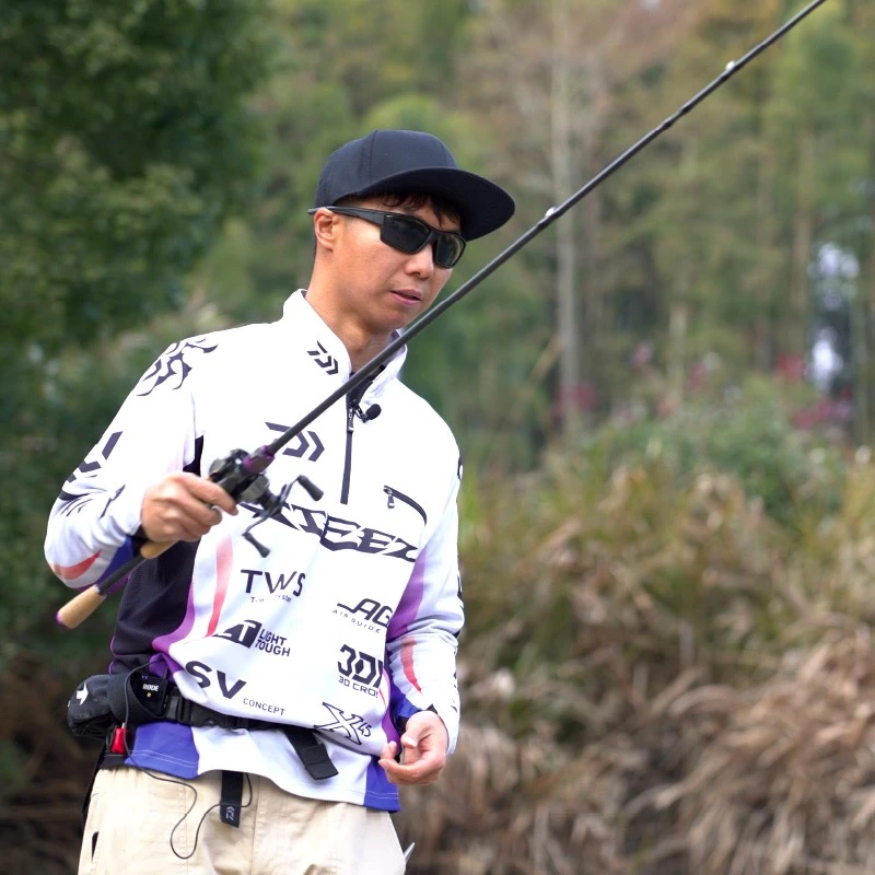 春夏季钓鱼DE-5600/5606竞技防晒速干立领连帽 钓鱼服长袖运动