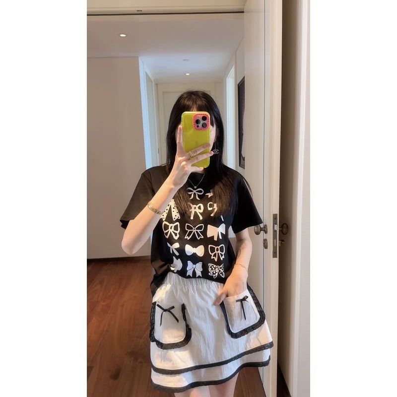 【张静芝】黑白蝴蝶结印花撞色T恤