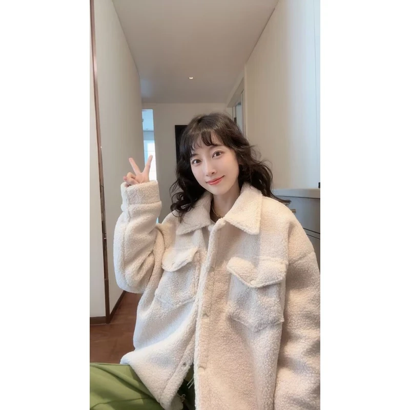 【张静芝】糕糕毛小翻领洋气系扣小口袋秋冬女生米白色外套