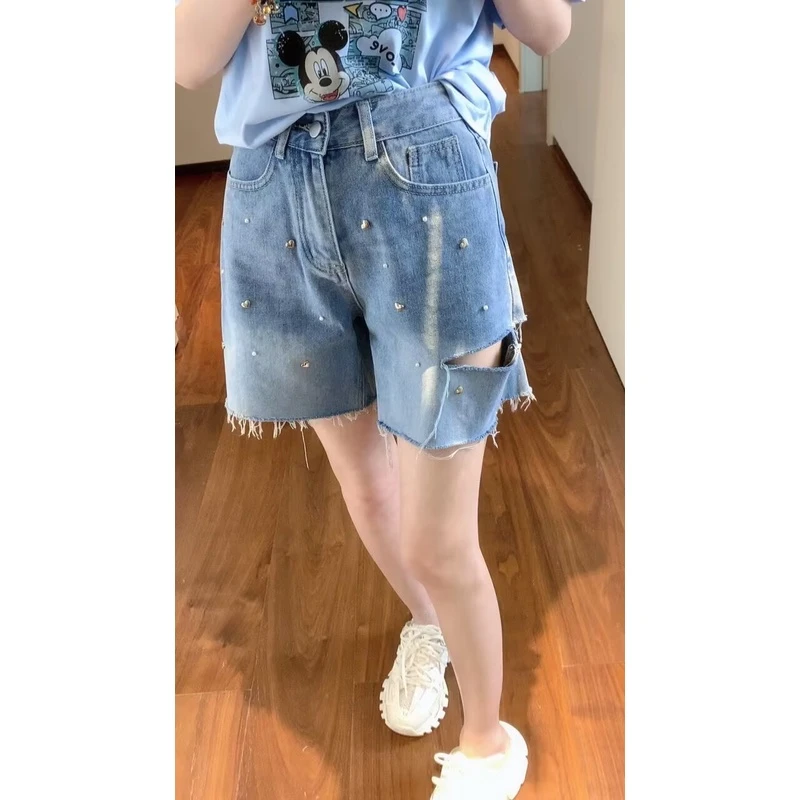 【张静芝】割破毛边铆钉爱心牛仔短裤