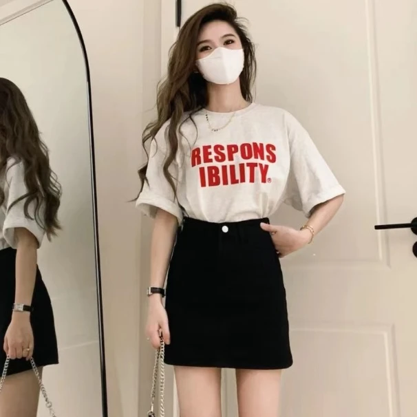 短袖字母印花t恤女2025年夏季港风小个子打底衫减龄白色百搭上衣