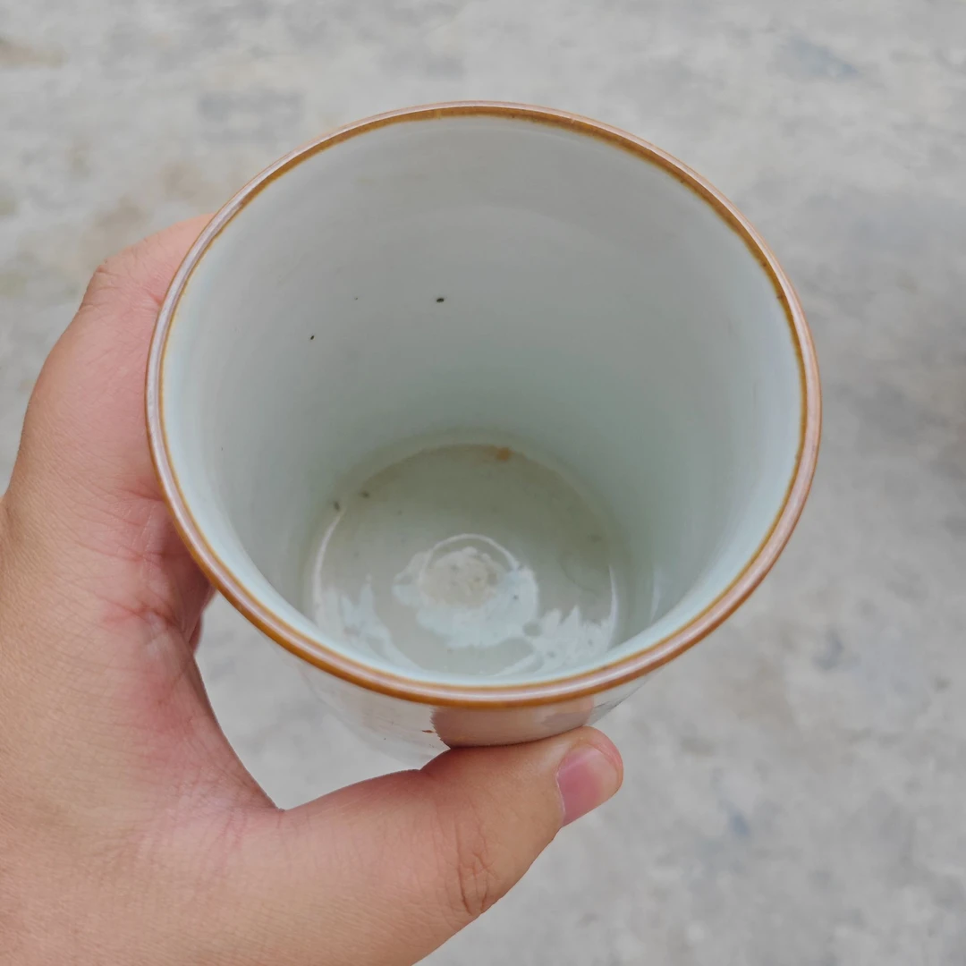 五彩山水圆型笔筒
