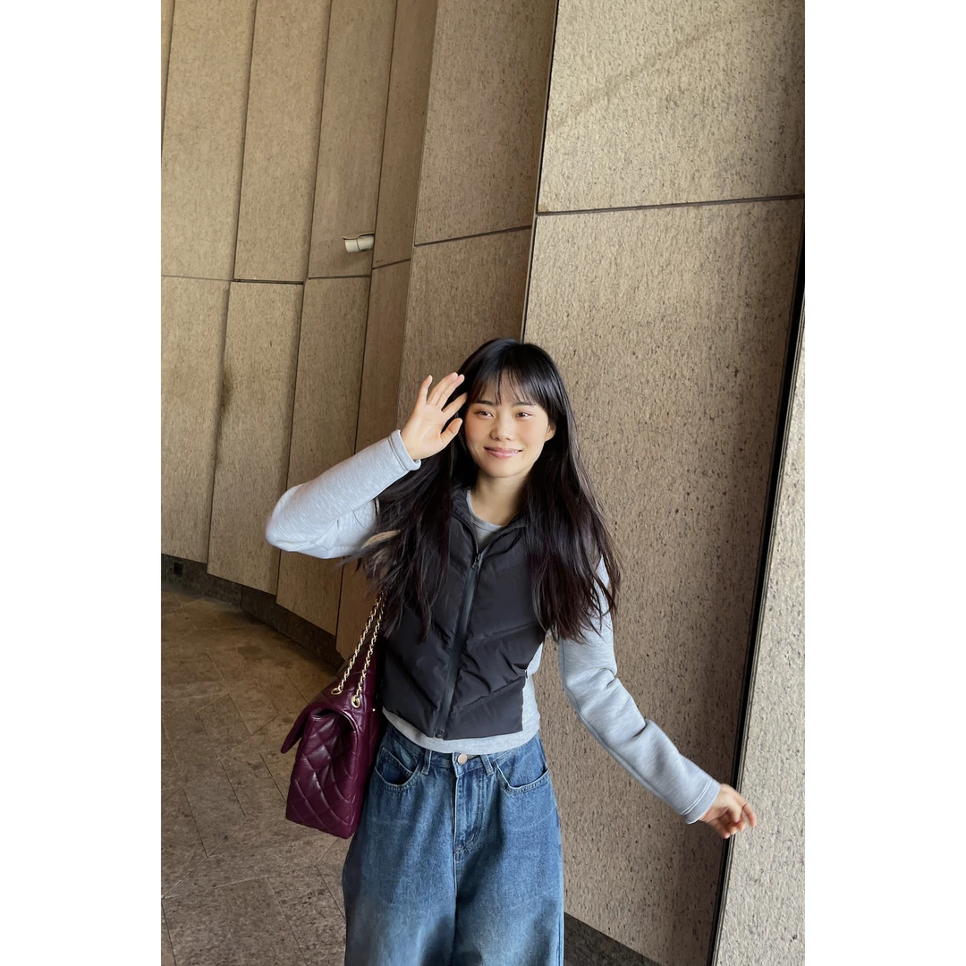 井迪儿【放空】~90白鸭绒美式时尚连帽拼接夹克版型短款羽绒服