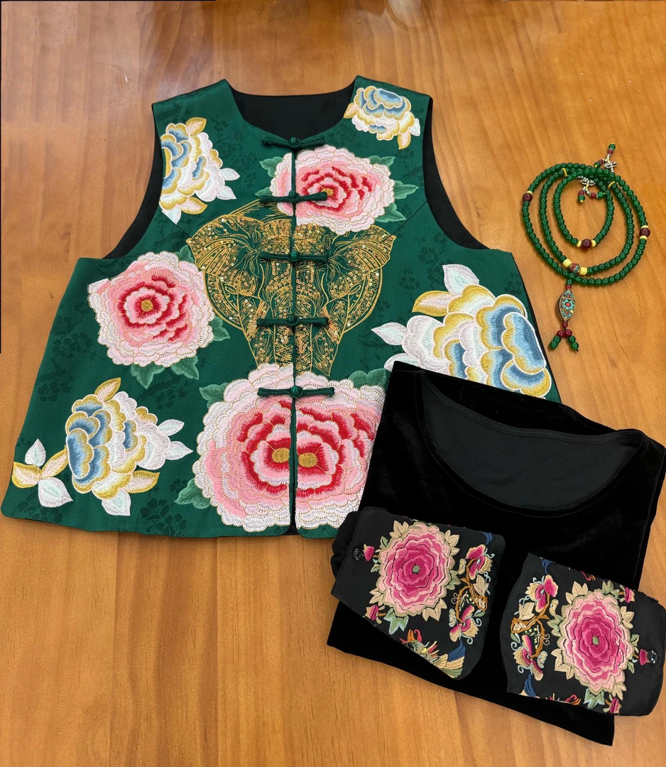 【古梵孜】女款刺绣牡丹圆领宽松新中式新款马甲无袖马夹中国风中式