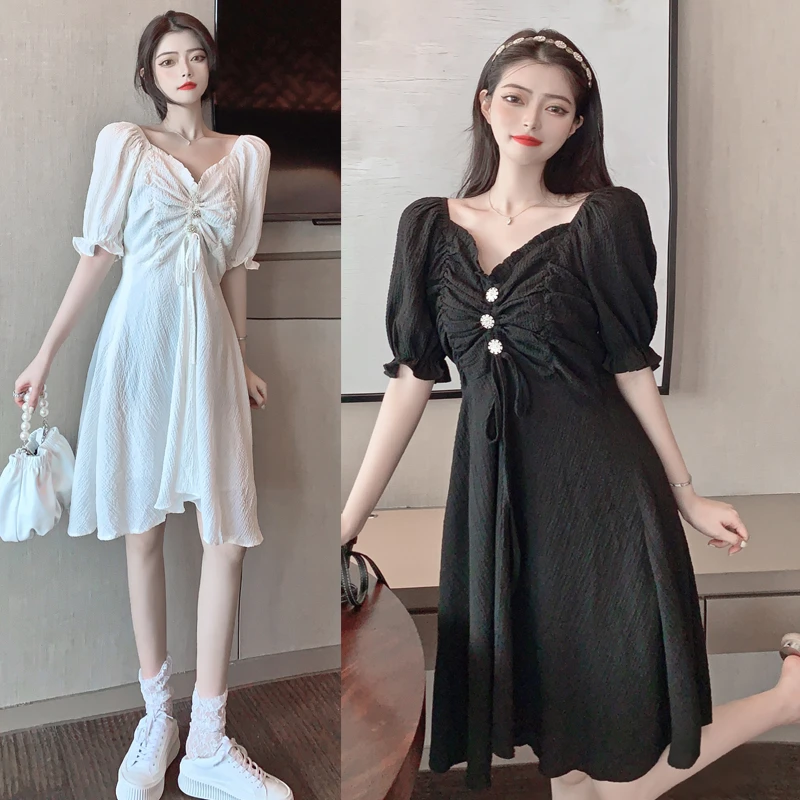 大码女装春夏超显瘦连衣裙新款法式复古抽绳设计泡泡袖宽松显瘦