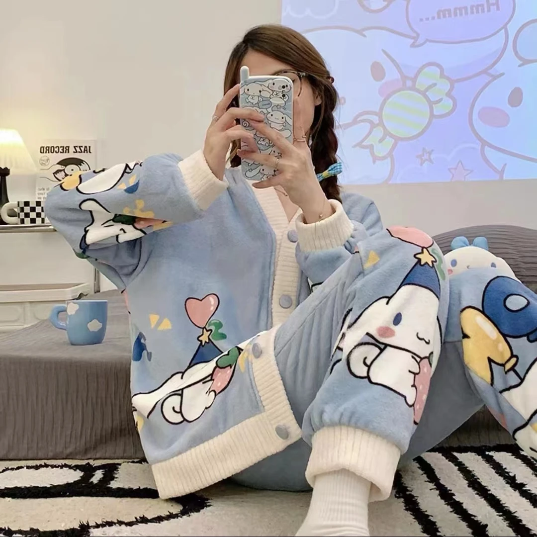 2023秋冬季新款法兰绒加厚睡衣女可爱卡通睡衣珊瑚绒家居服套装