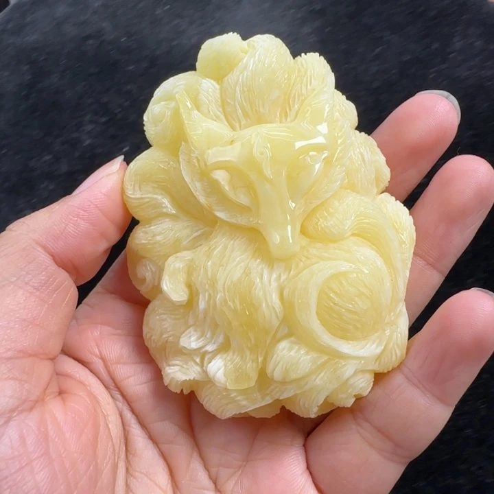 蜜蜡珠宝奇石未镶嵌