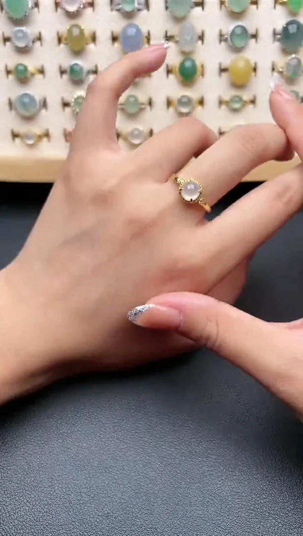 【闪购商品】翡翠戒指银S925镶嵌一物一证一礼盒