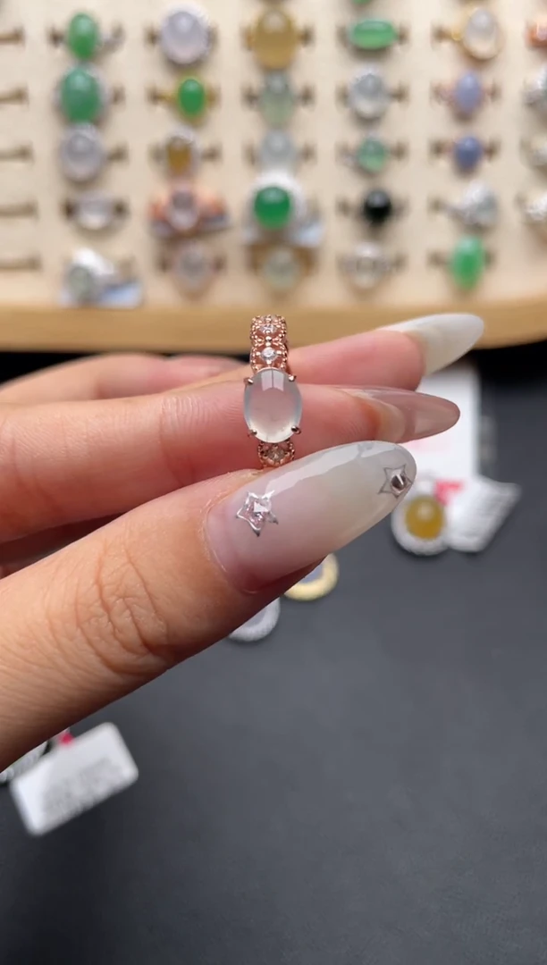 【闪购商品】翡翠戒指银S925镶嵌一物一证一礼盒