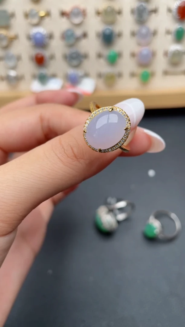【闪购商品】翡翠戒指银S925镶嵌一物一证一礼盒