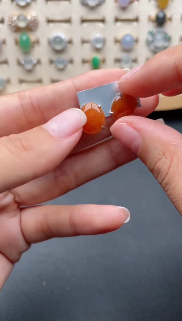 【闪购商品】翡翠戒指银S925镶嵌一物一证一礼盒