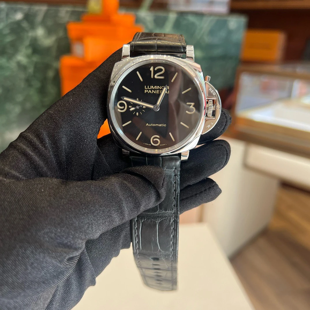 95新 Panerai/沛纳海 沛纳海庐米诺男表/45mm/8.15W/有卡/468/y