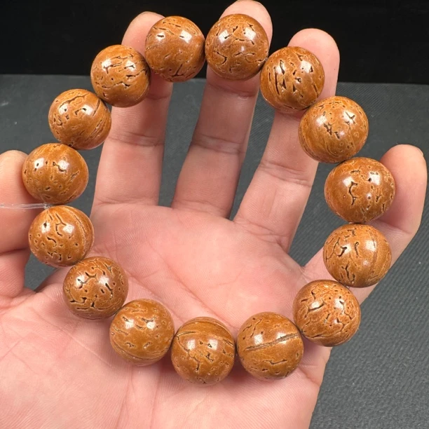 天然野生桃核正圆光珠手串 19mm左右