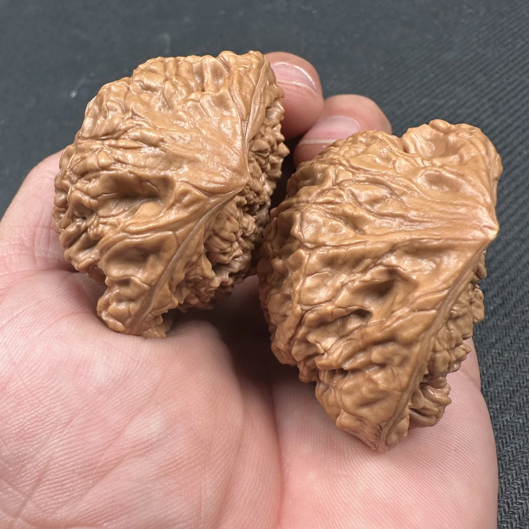 核桃异形帝王蛇头