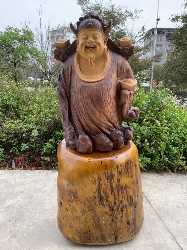 香樟木摆件《财神爷》 ​尺寸：长42宽23高60cm 重44斤