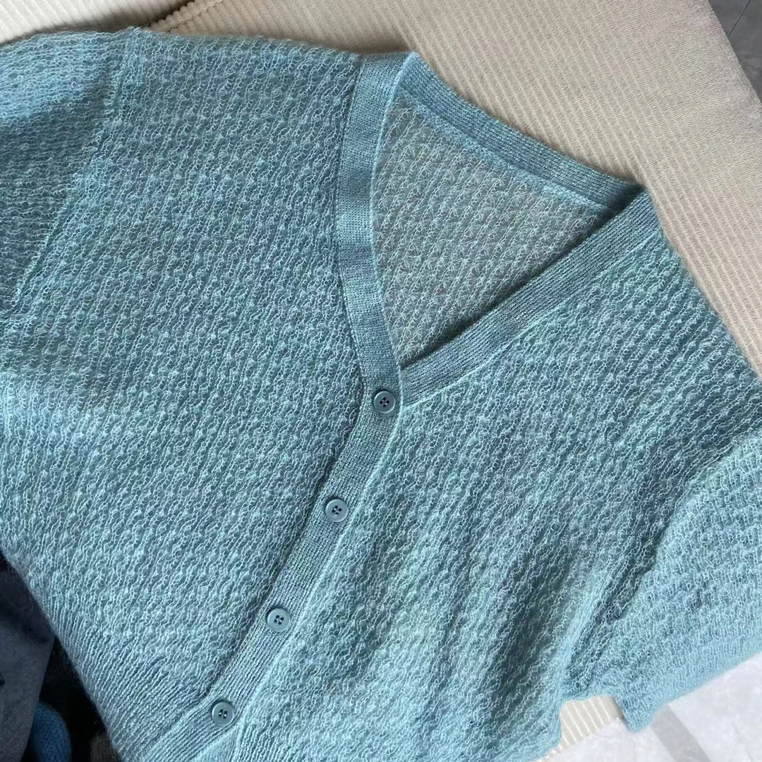 【CHEN】洋气温柔减龄显白马海毛毛衣长袖时尚v领针织开衫24103015