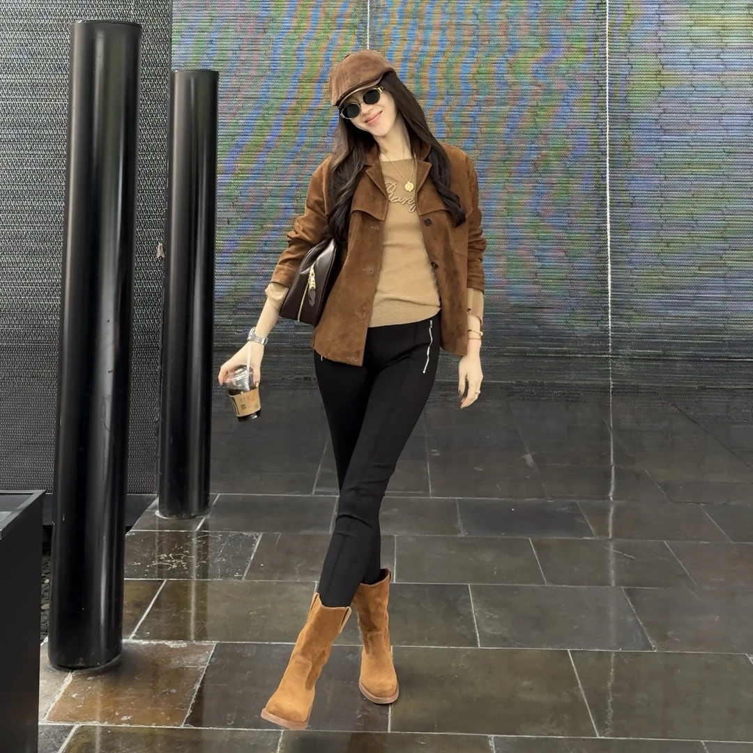 王嬛嬛MsLime24年‘精奢雅士’新款时尚休闲气质靴子 HC2C2630