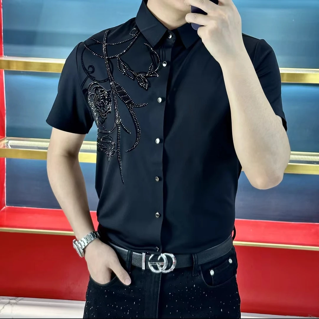 2081春夏款轻奢时尚帅气弹力衬衣男士修身高档翻领半袖植绒衬衫潮