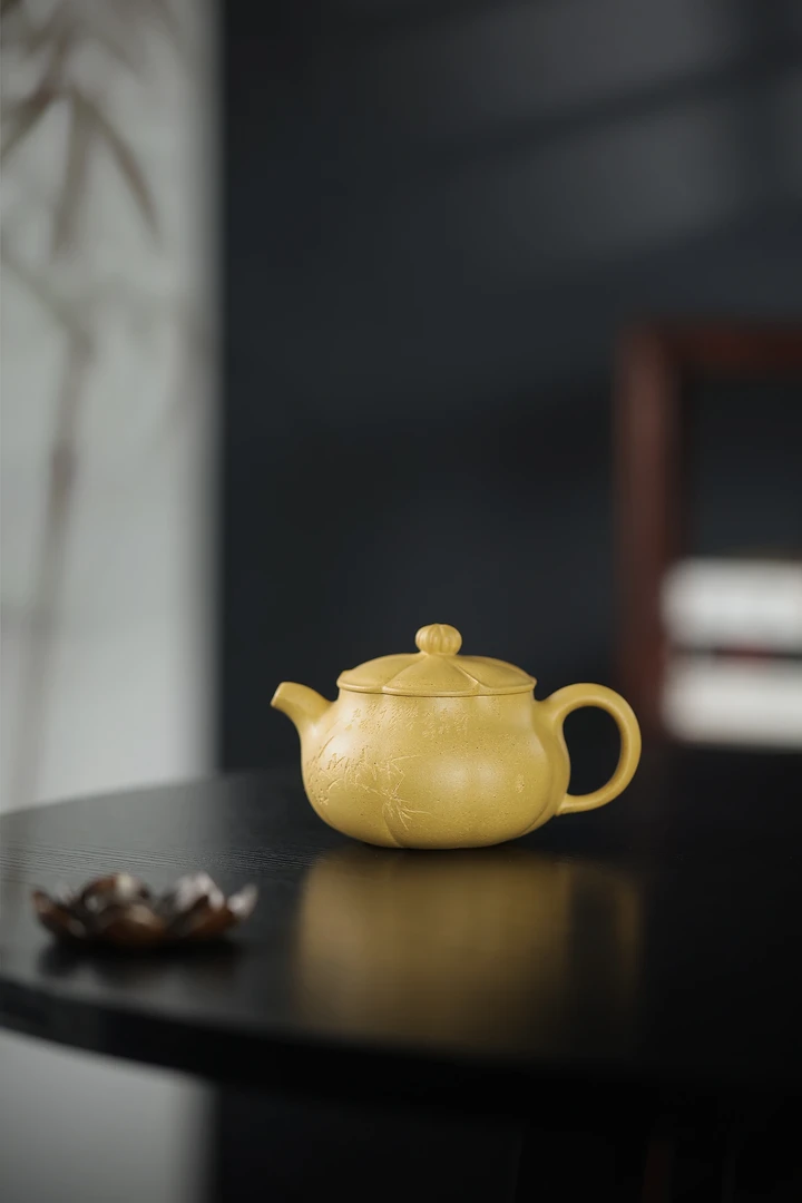 全手工筋纹器黄金段泥玉瓞紫砂壶175CC熟刻装饰 国工蒋瑜