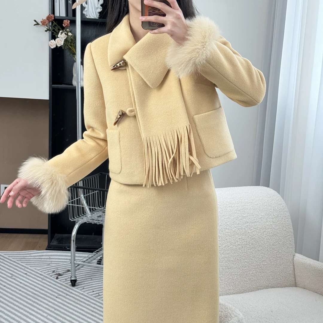 拉夏贝尔/25冬季新款小香风欧若风时尚羽绒外套+半身裙 10225 ZZC