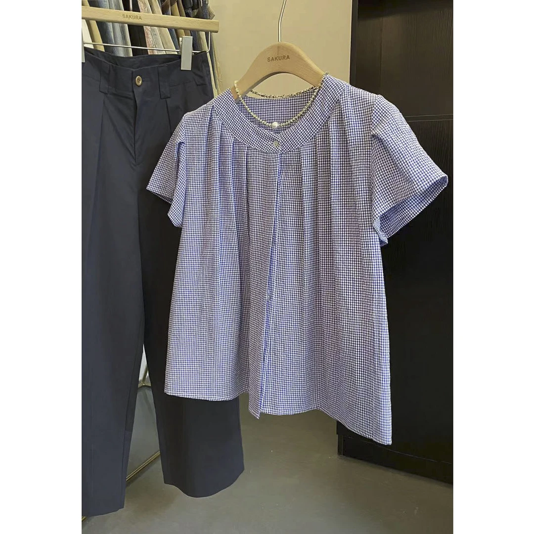 璎婲sᴀᴋᴜʀᴀ【冰岛蓝调】媛韩版设计感隐藏纽扣格子压褶飞袖衬衫