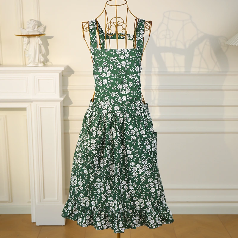 时尚公主小碎花围裙中长款防水防污家用厨房清洗罩衣可爱洋气围裙