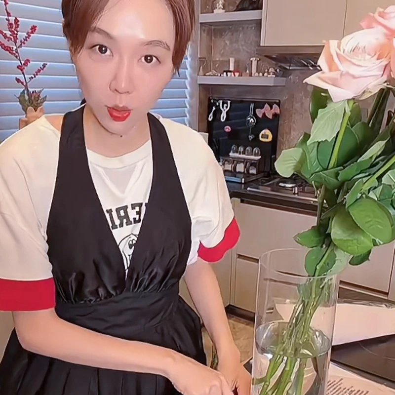 姜妍同款黑色围裙韩版时尚家用清洁防污耐脏罩衣美甲咖啡厅围腰