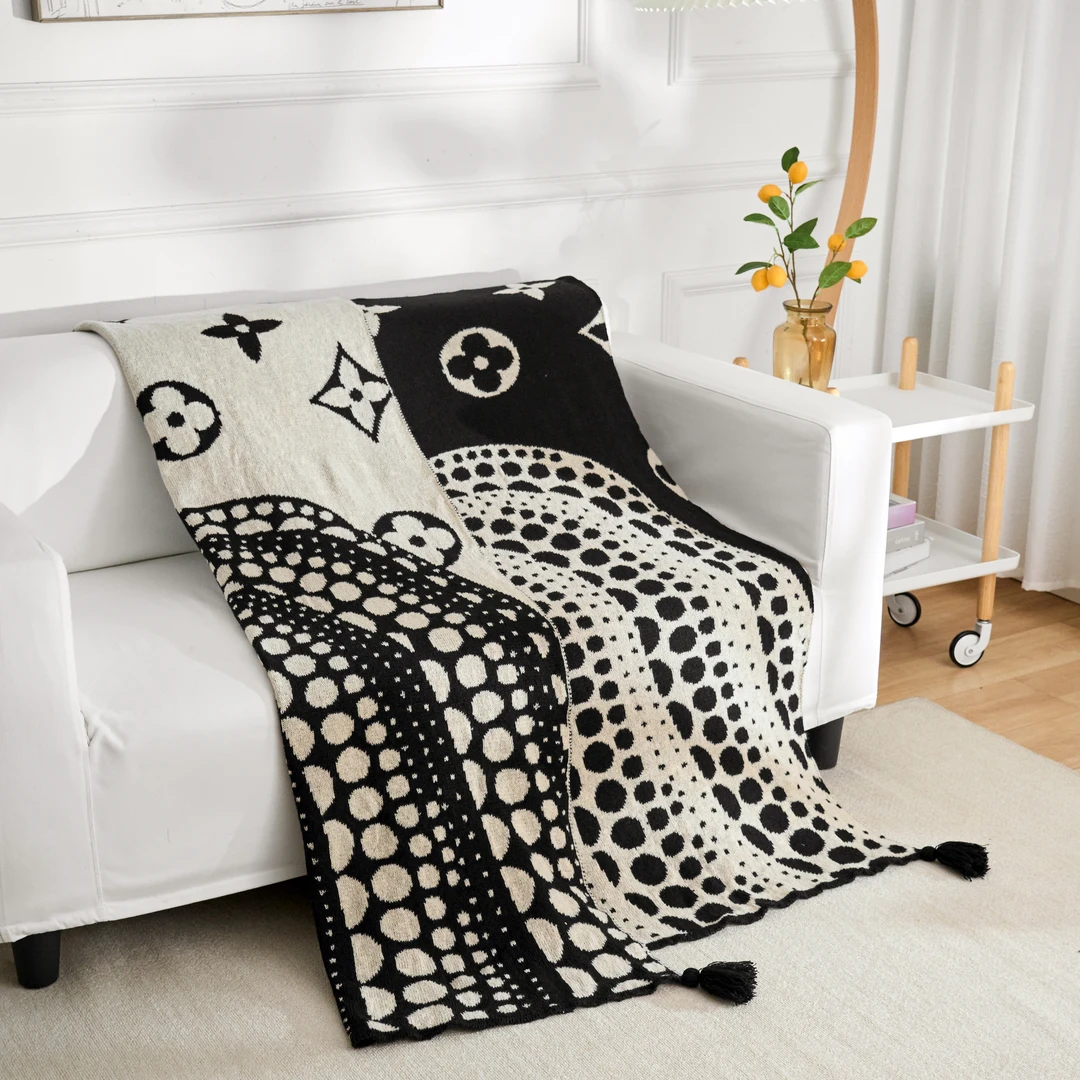 轻奢高级客厅装饰毯子办公午睡披肩毯+航空毯民宿装饰毯