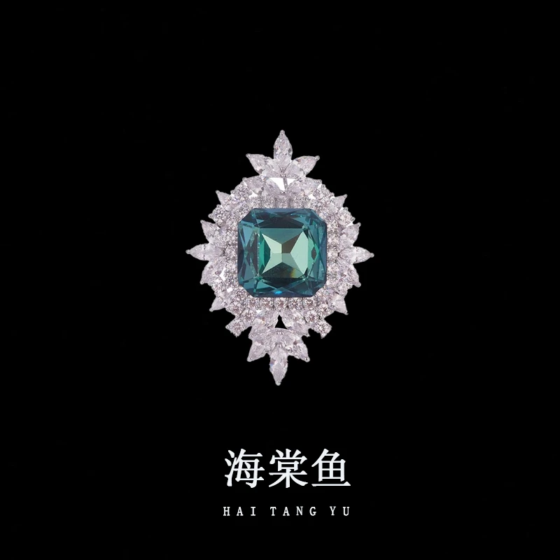 铜合金仿水晶胸针 时尚气质百搭蓝绿徽章胸针3629