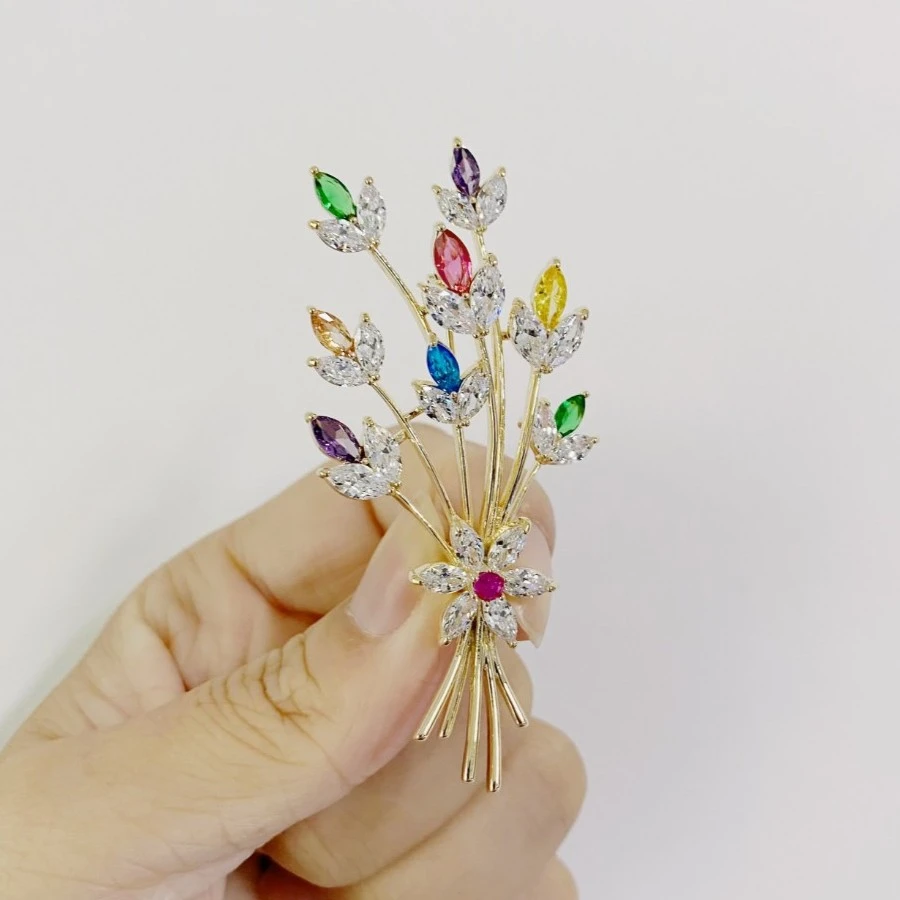 铜合金合成锆石胸针 HY1775彩锆花束胸针