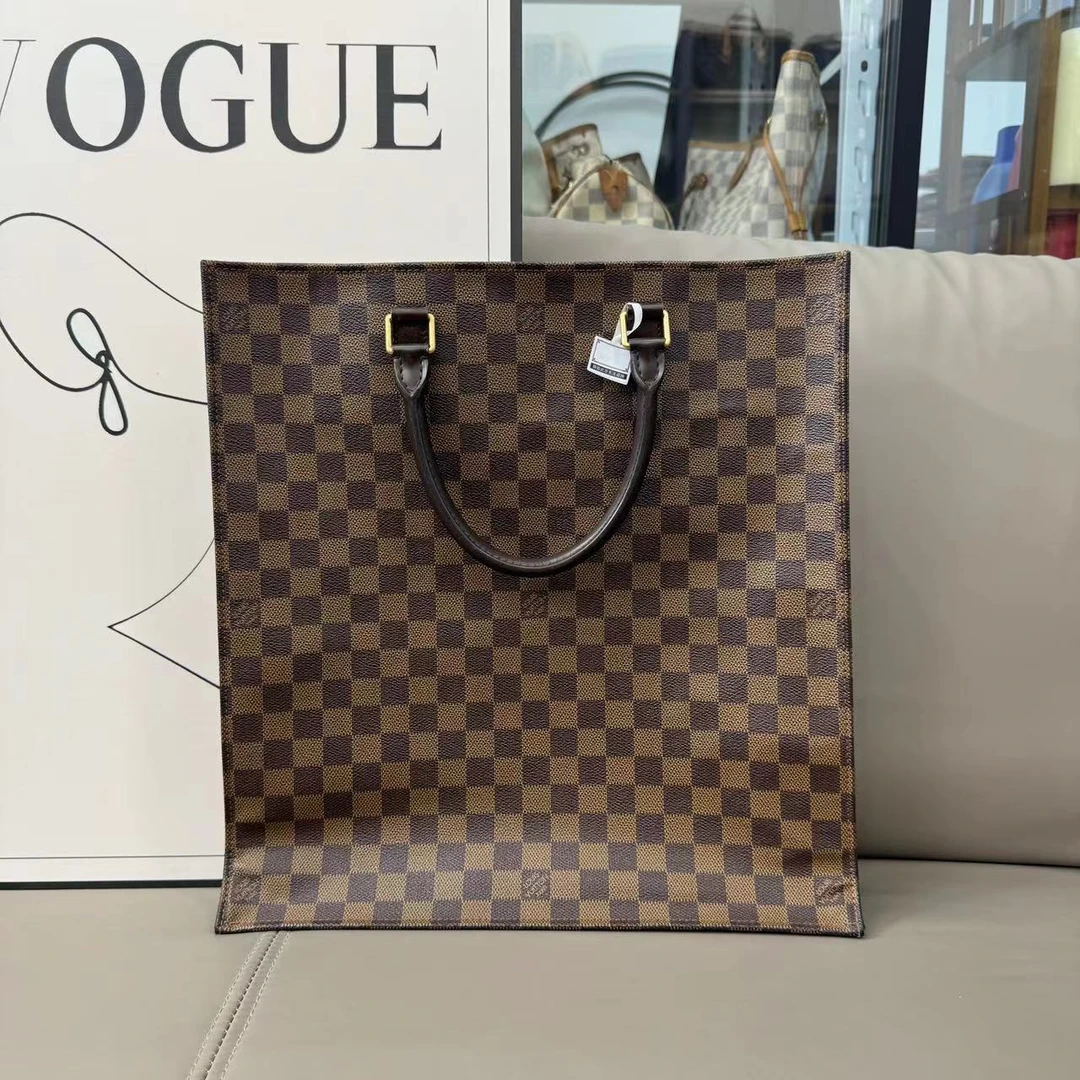 95新 LouisVuitton/路易威登 棕棋盘格大号琴谱托特包/80464002