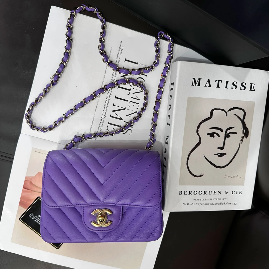 95新 Chanel/香奈儿 紫色v纹金扣方胖子