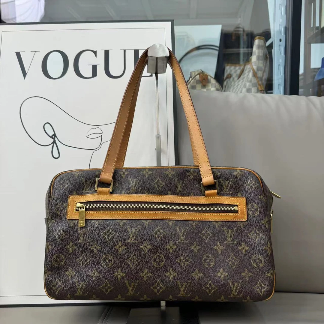 95新 LouisVuitton/路易威登 大号开口笑单肩包/60909187