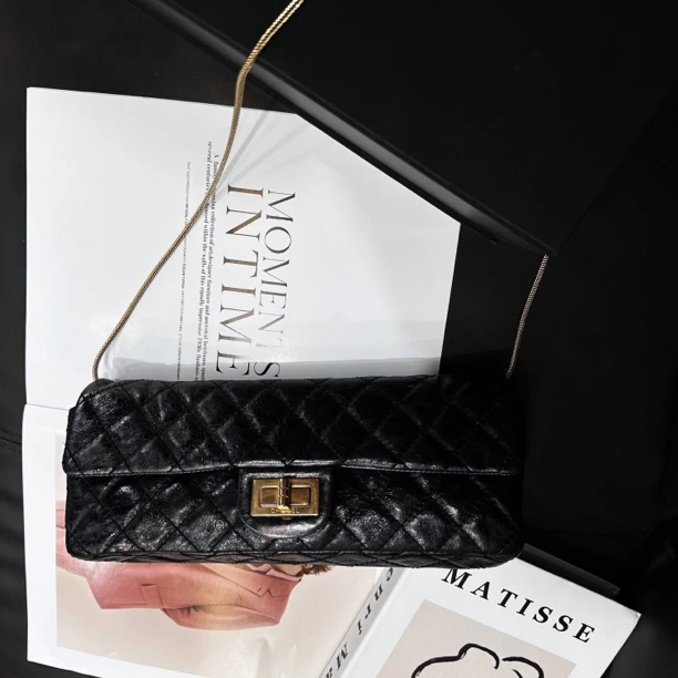 95新 Chanel/香奈儿 黑金2.55法棍单肩包